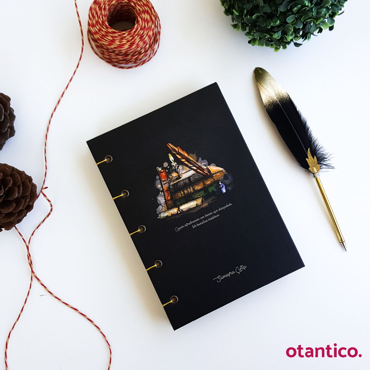Kitap temalı kişiye özel hediye defter